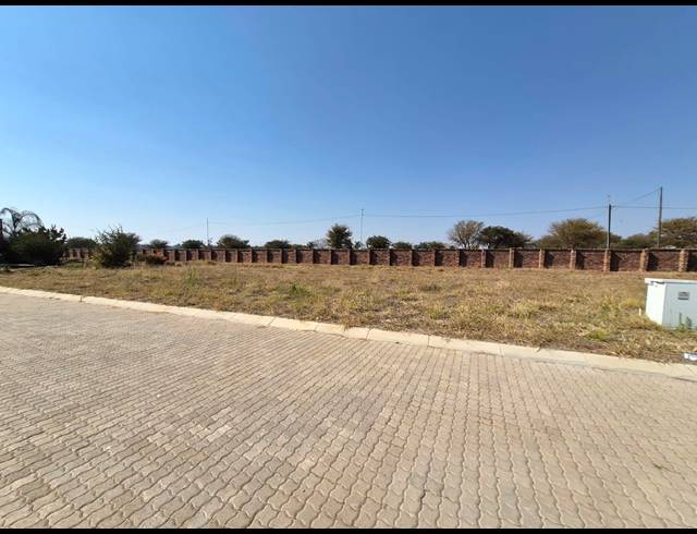 3 BEDROOM HOUSE FOR SALE IN SOUTHERN GATEWAY